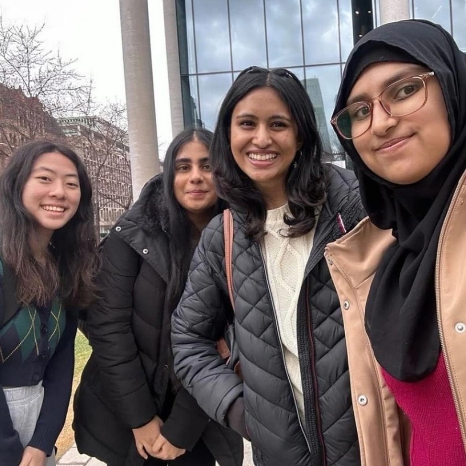 Saniyah Farzeen (second from right) with students infront of the Leslie Dan Faculty of Pharmacy.
